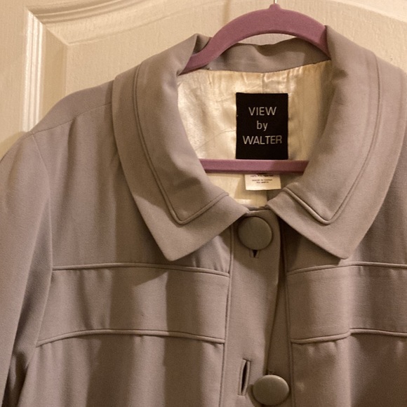 View by Walter coat Sz XL Collared button closure, lined 3/4 Sleeves - Picture 4 of 10